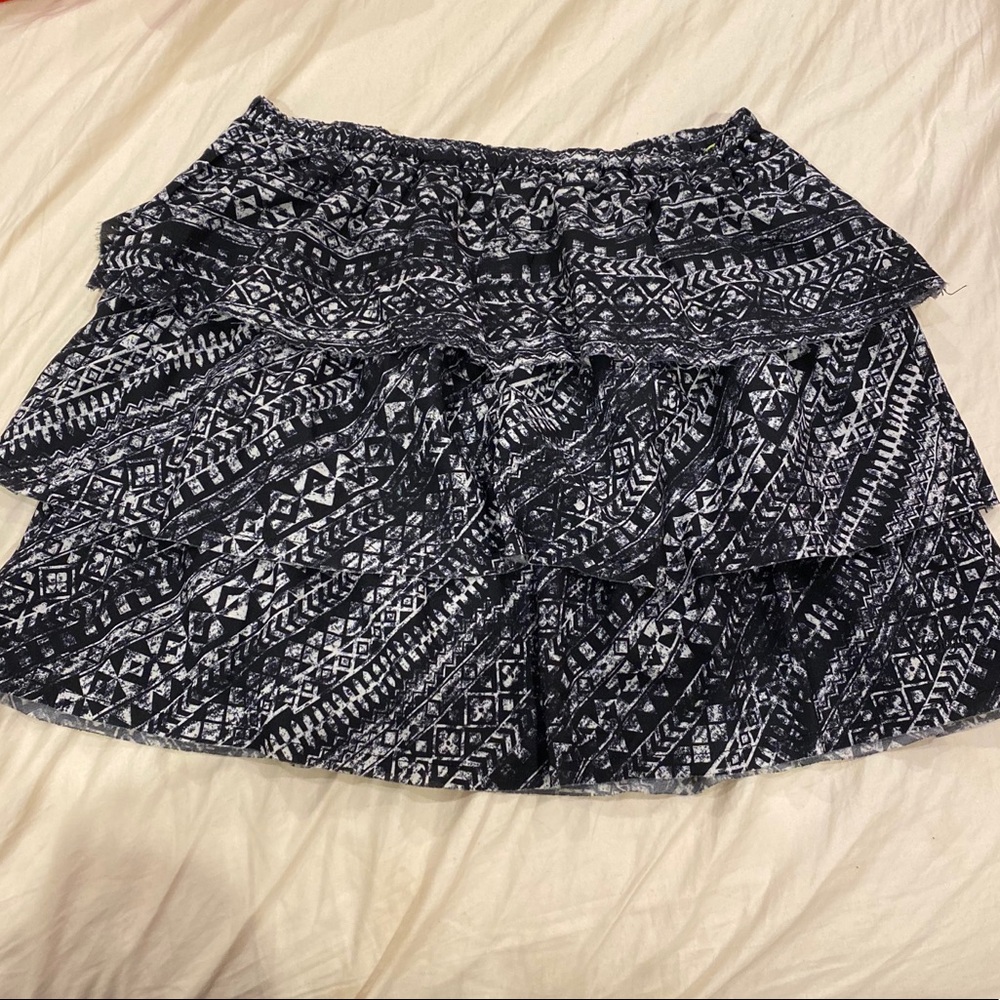 Black and White Patterned Skirt